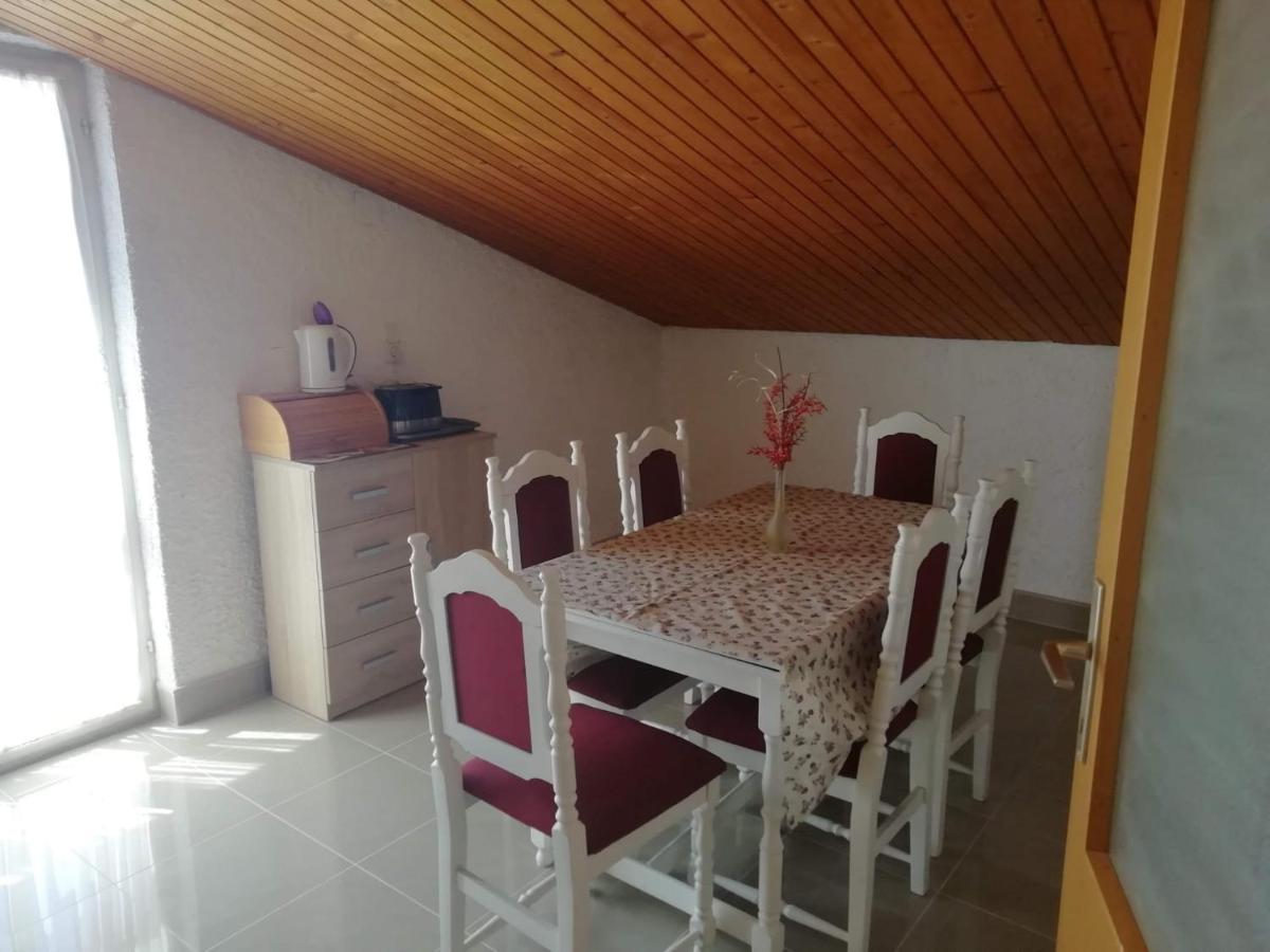 Three Bedroom Apartment With Amazing Sea View โตรกีร์ ภายนอก รูปภาพ